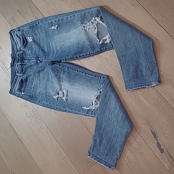Judy Blue Jeans Women's sz 5/27 Boyfriend Fit Mid Rise Distressed Denim Jeans - Picture 1 of 15